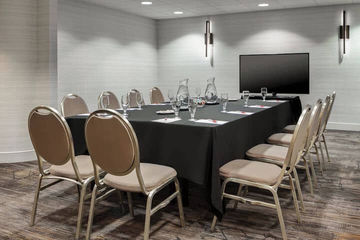 Meeting facility